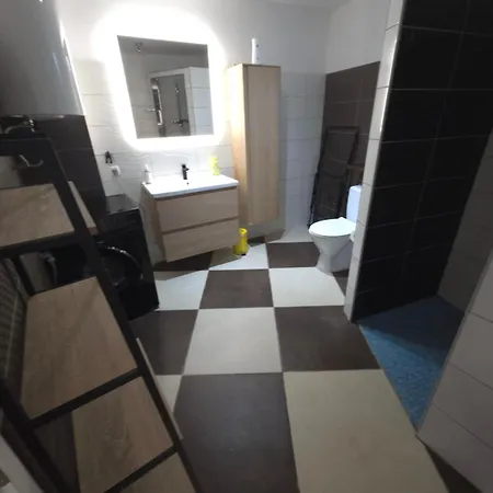 A24-house Semesterbostad