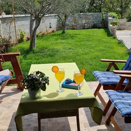 A24-house メドゥリン